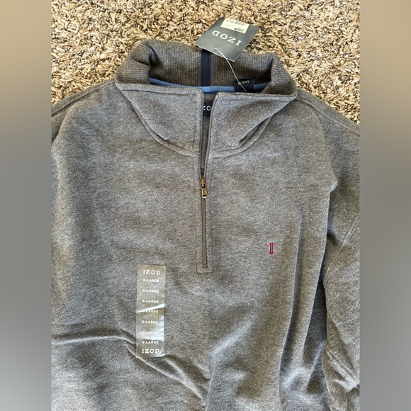 Brand New Gray Izod Quarter Zip - Picture 2 of 4